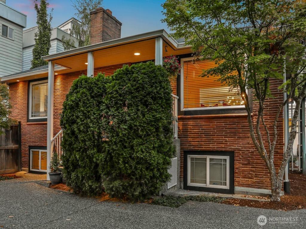 MLS #NWM2446832 image #0