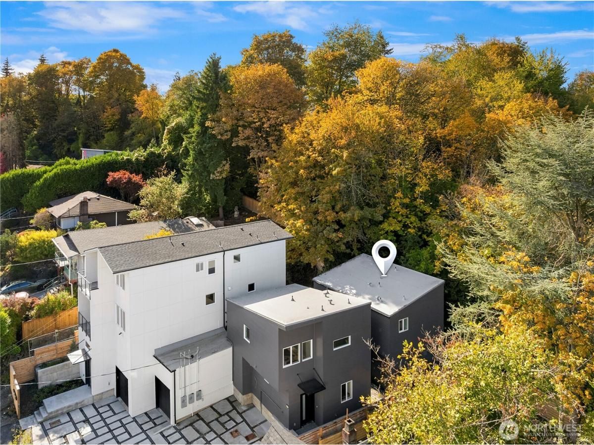 MLS #NWM2446885 image #0