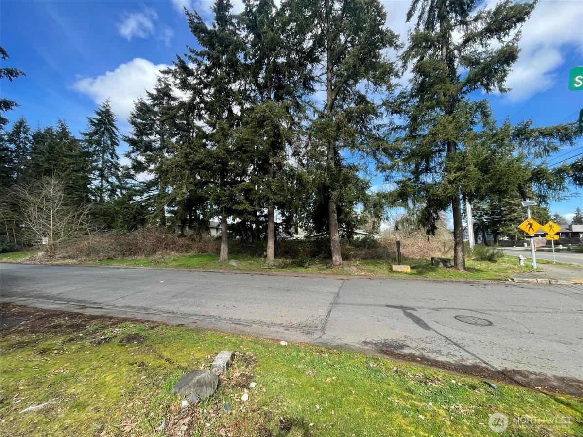 MLS #NWM2446984 image #0