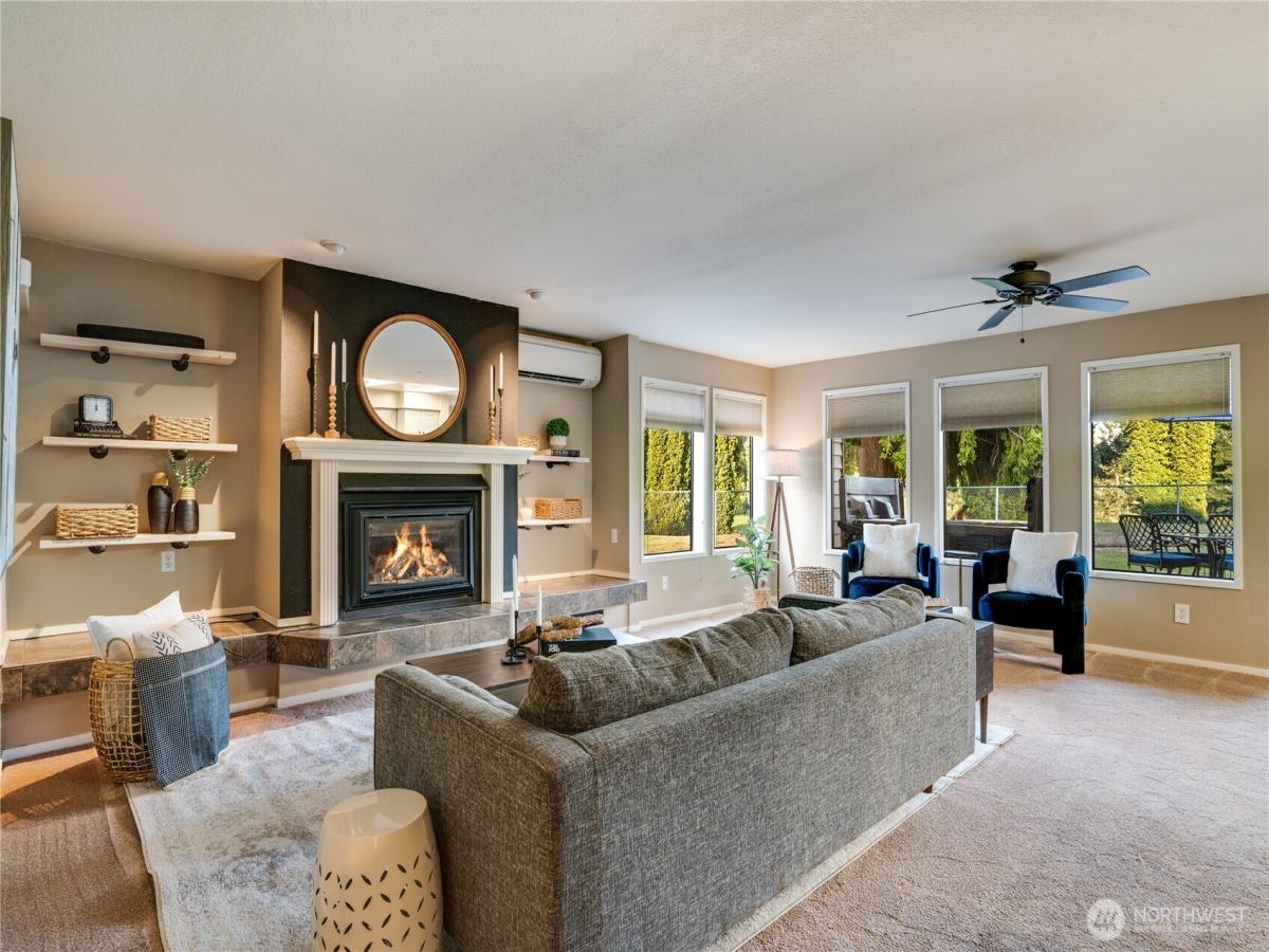 MLS #NWM2447015 image #0