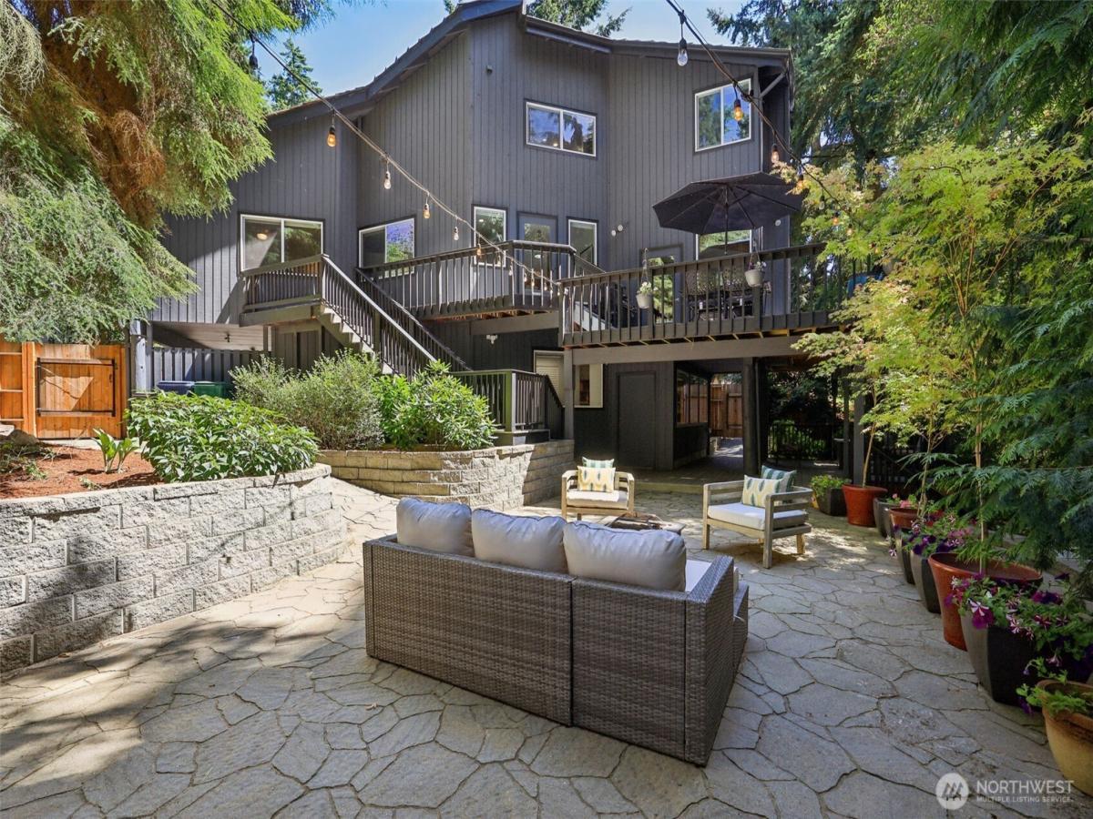 MLS #NWM2447098 image #0