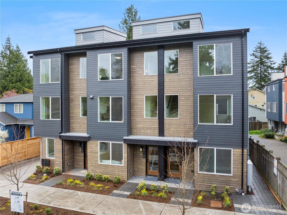 MLS #NWM2447132 image #0