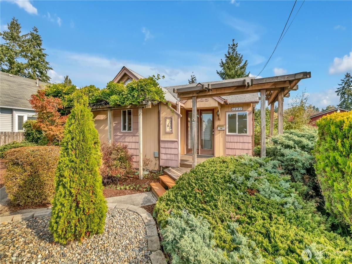 MLS #NWM2447431 image #0