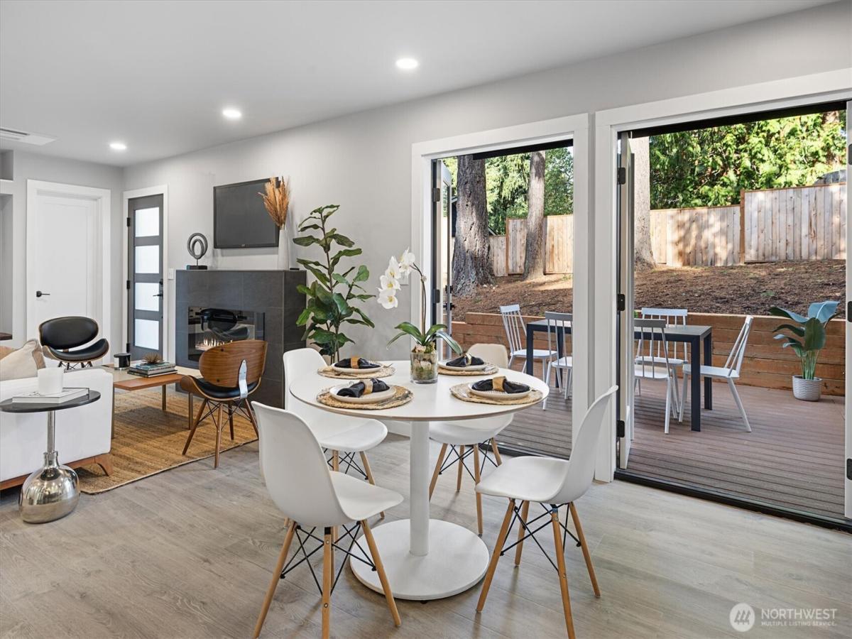 MLS #NWM2447554 image #0