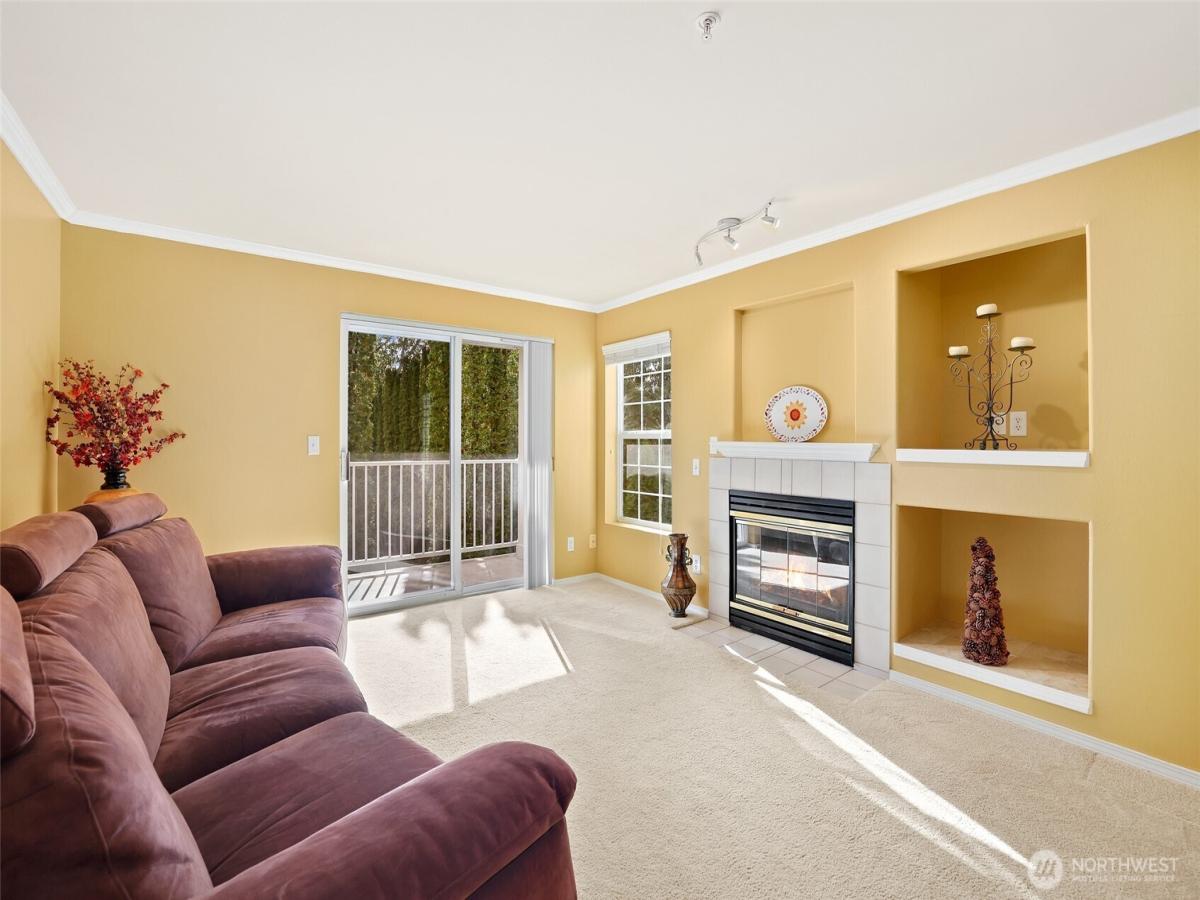 MLS #NWM2447696 image #0