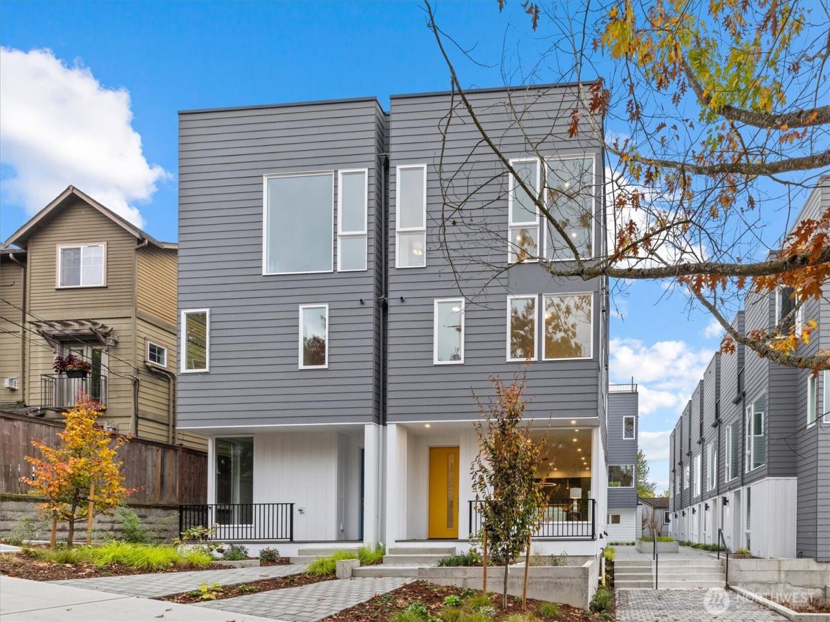 MLS #NWM2447741 image #0