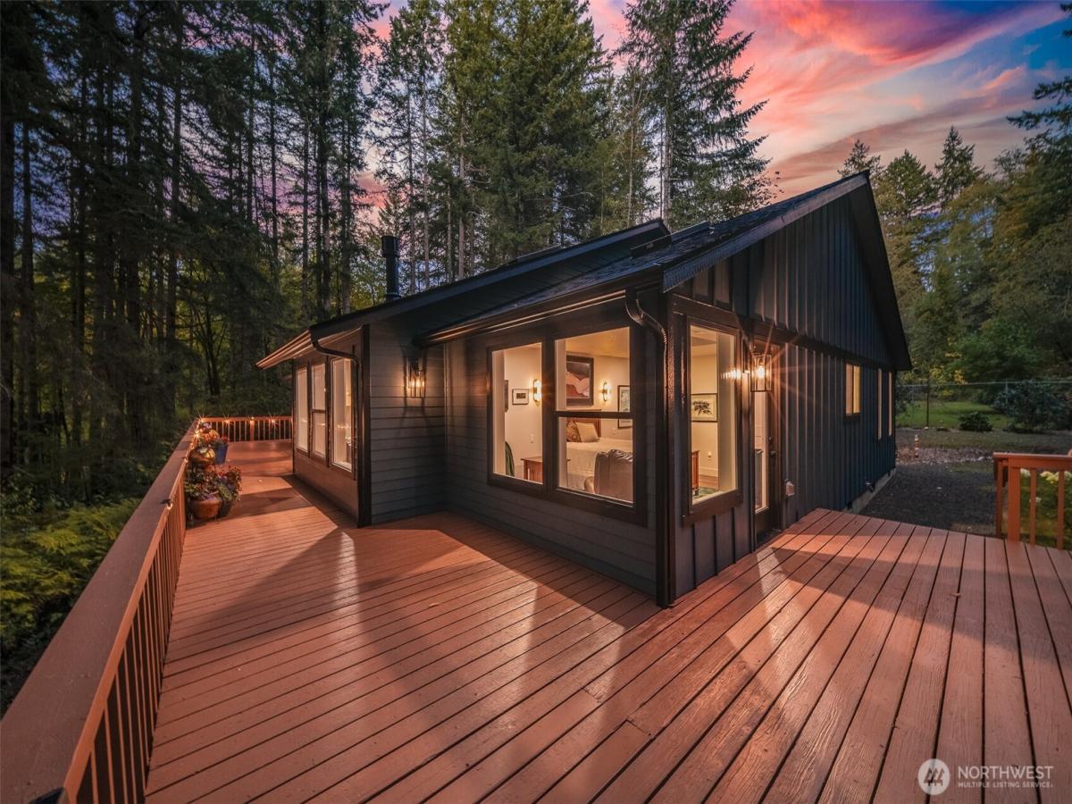 MLS #NWM2447749 image #0