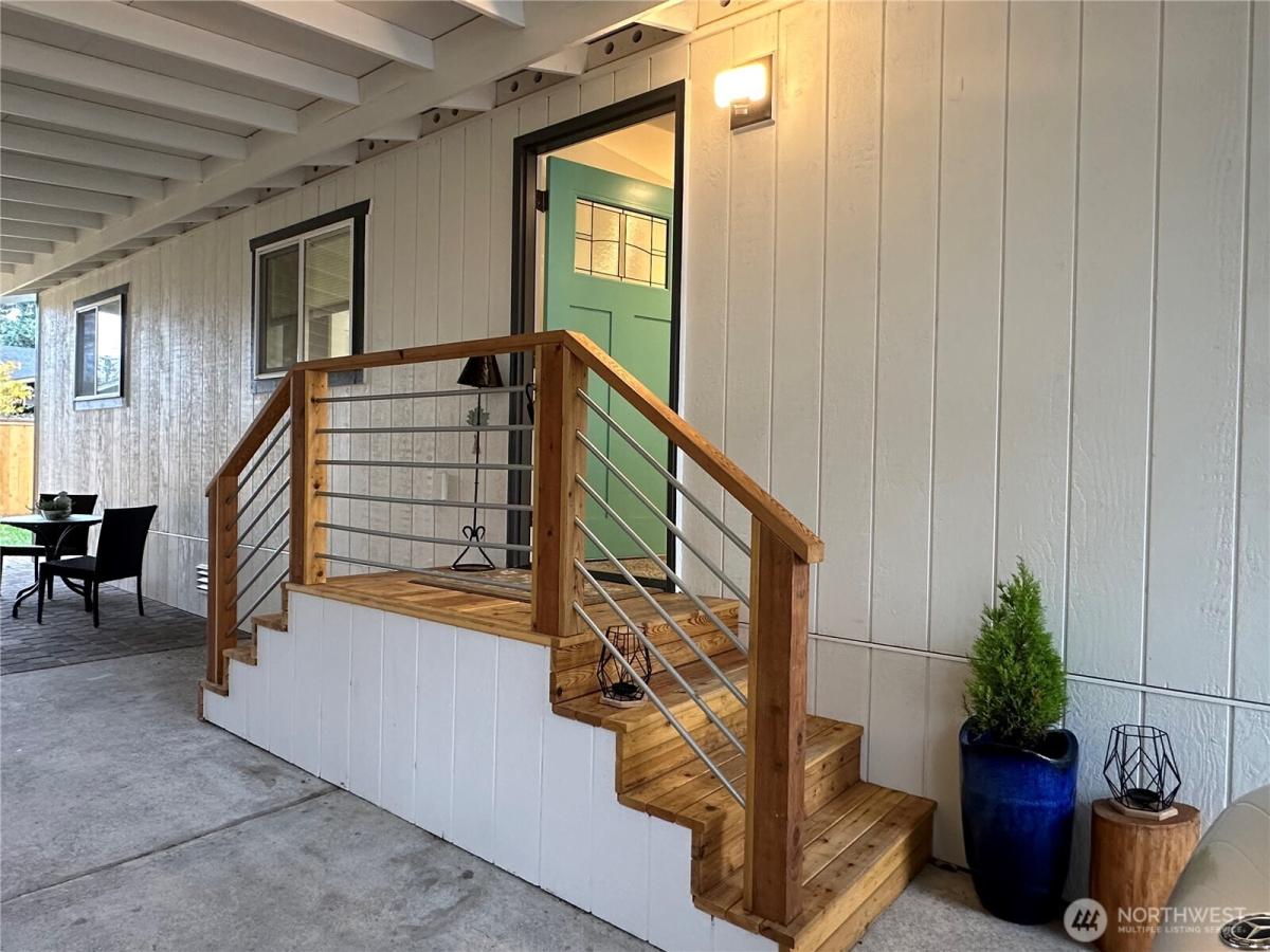 MLS #NWM2447824 image #0