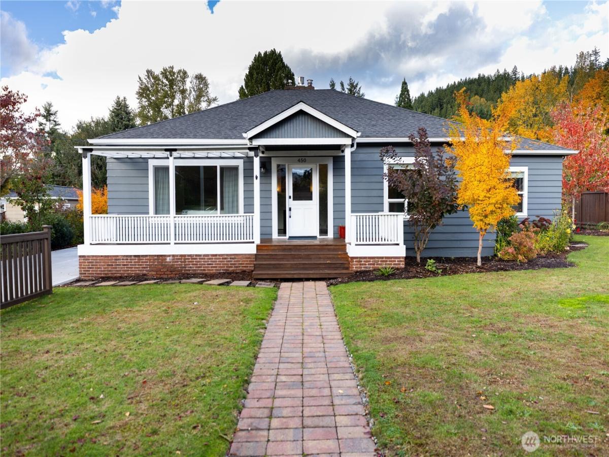 MLS #NWM2447845 image #0