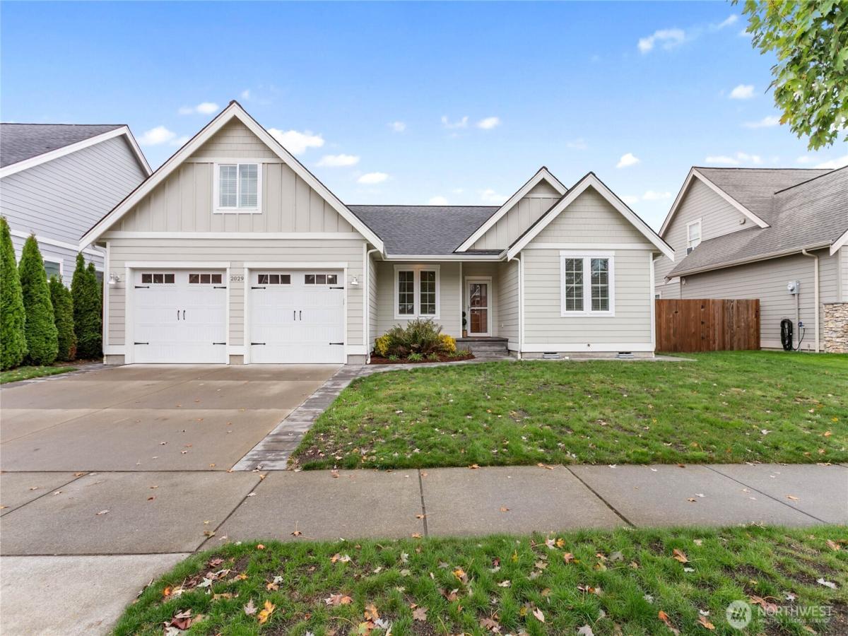 MLS #NWM2448025 image #0