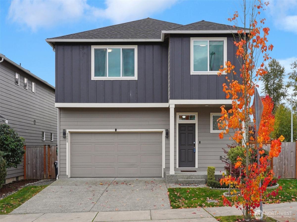 MLS #NWM2448286 image #0