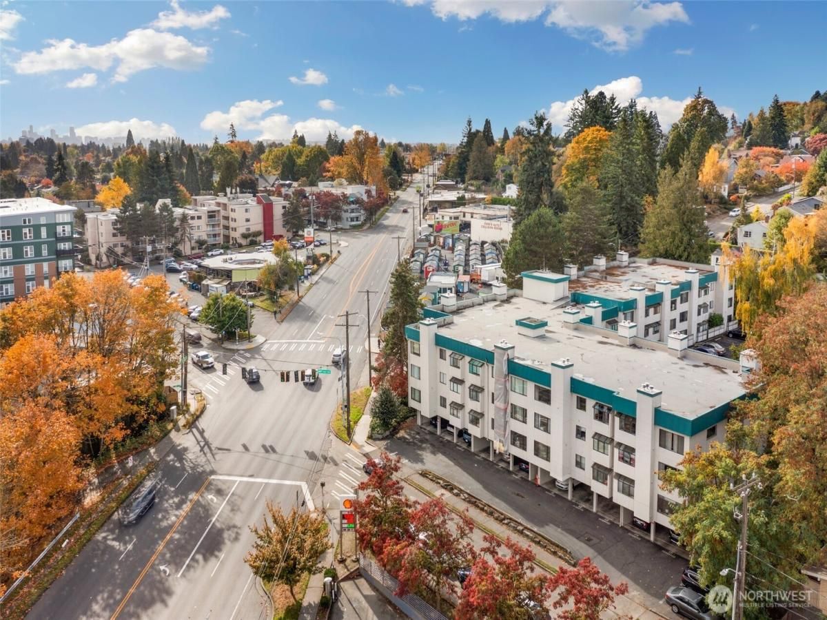 MLS #NWM2448303 image #0