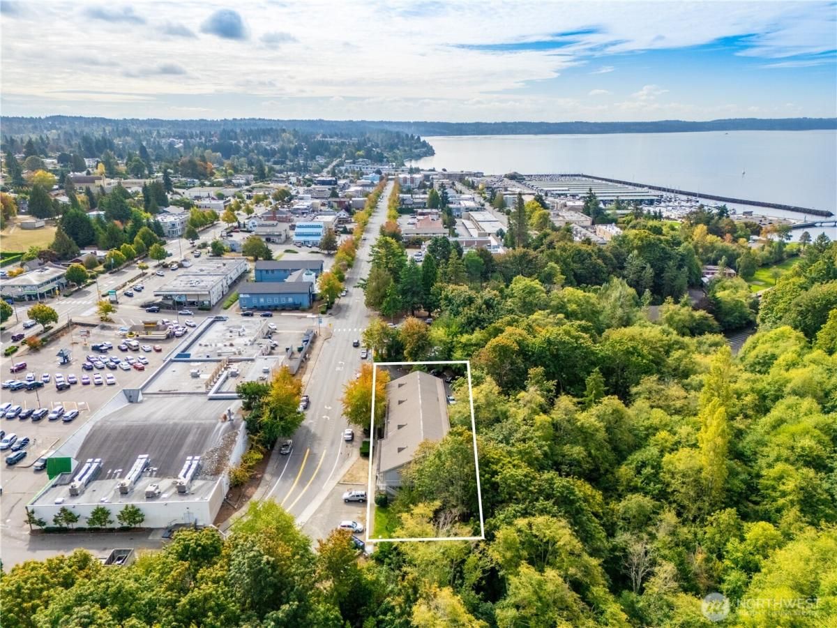 MLS #NWM2448401 image #0