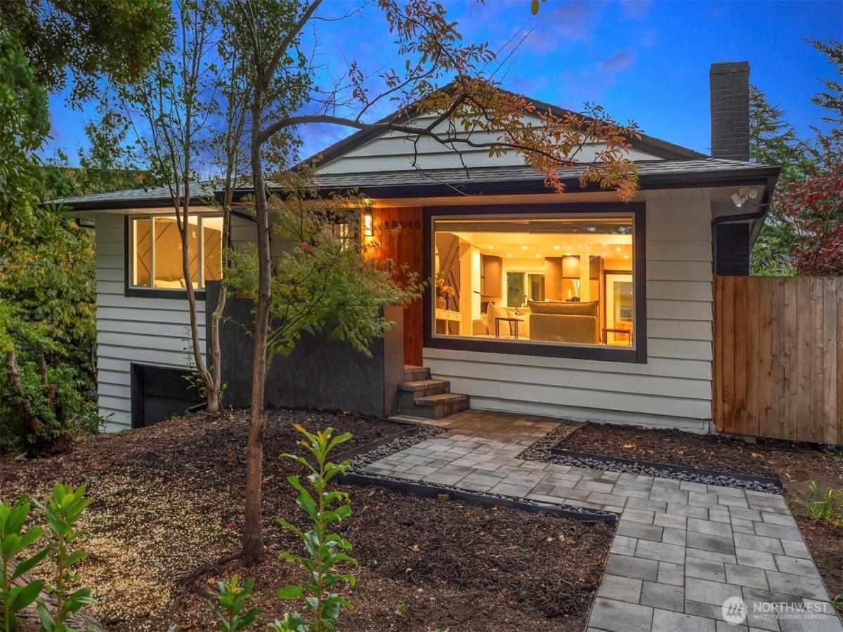 MLS #NWM2448420 image #0
