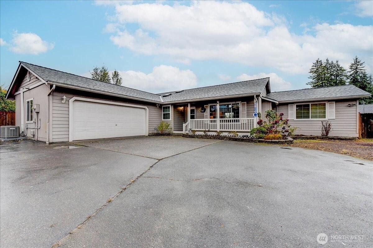 MLS #NWM2448526 image #0