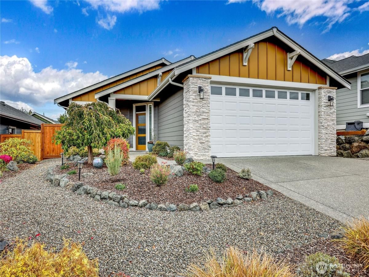 MLS #NWM2448539 image #0