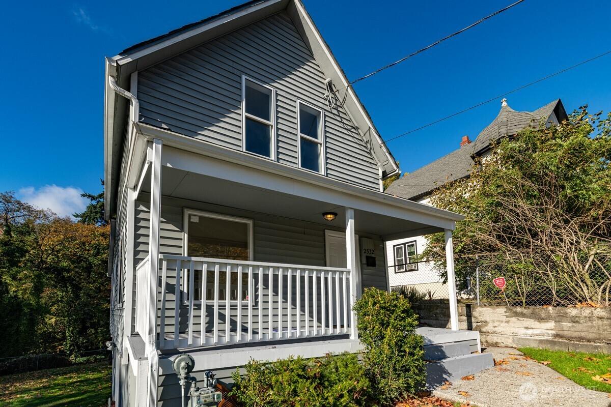 MLS #NWM2448687 image #0