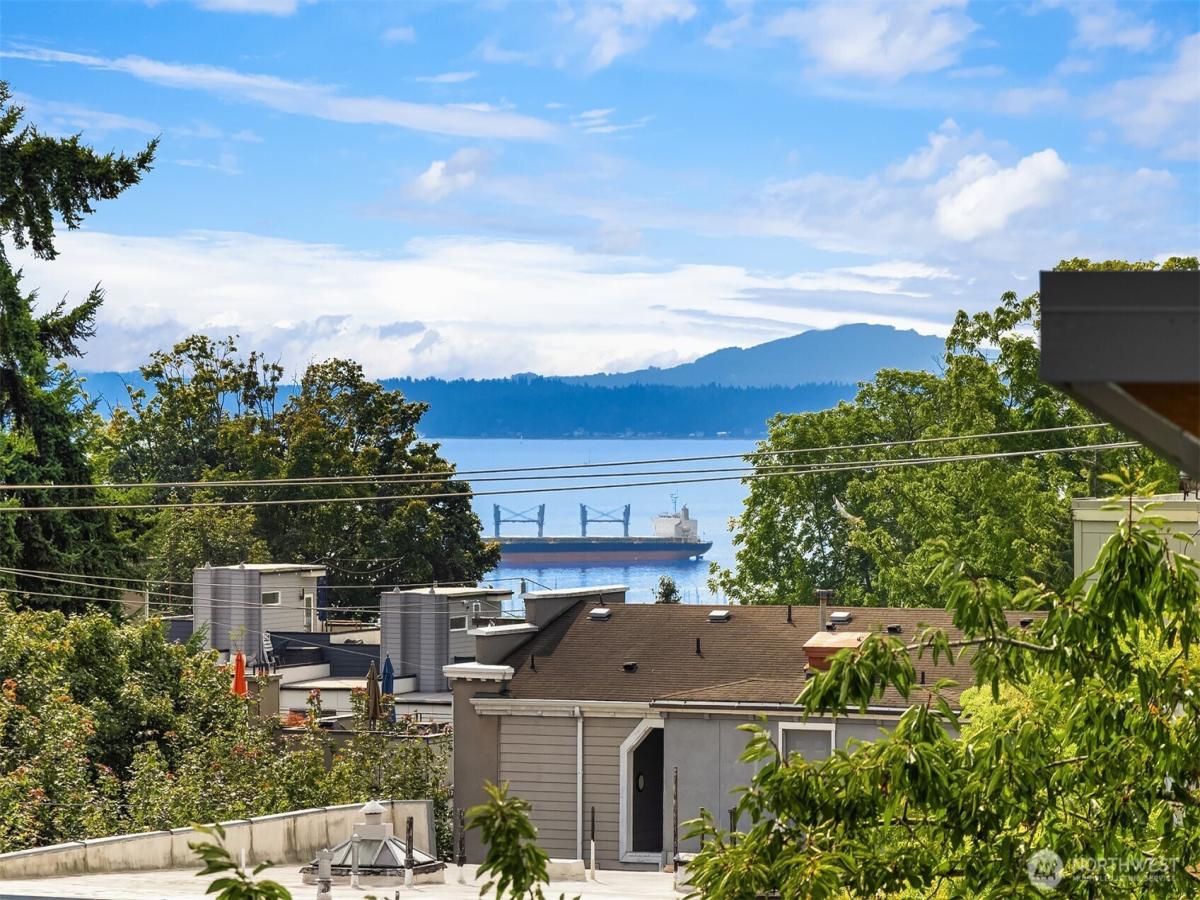 MLS #NWM2448869 image #0