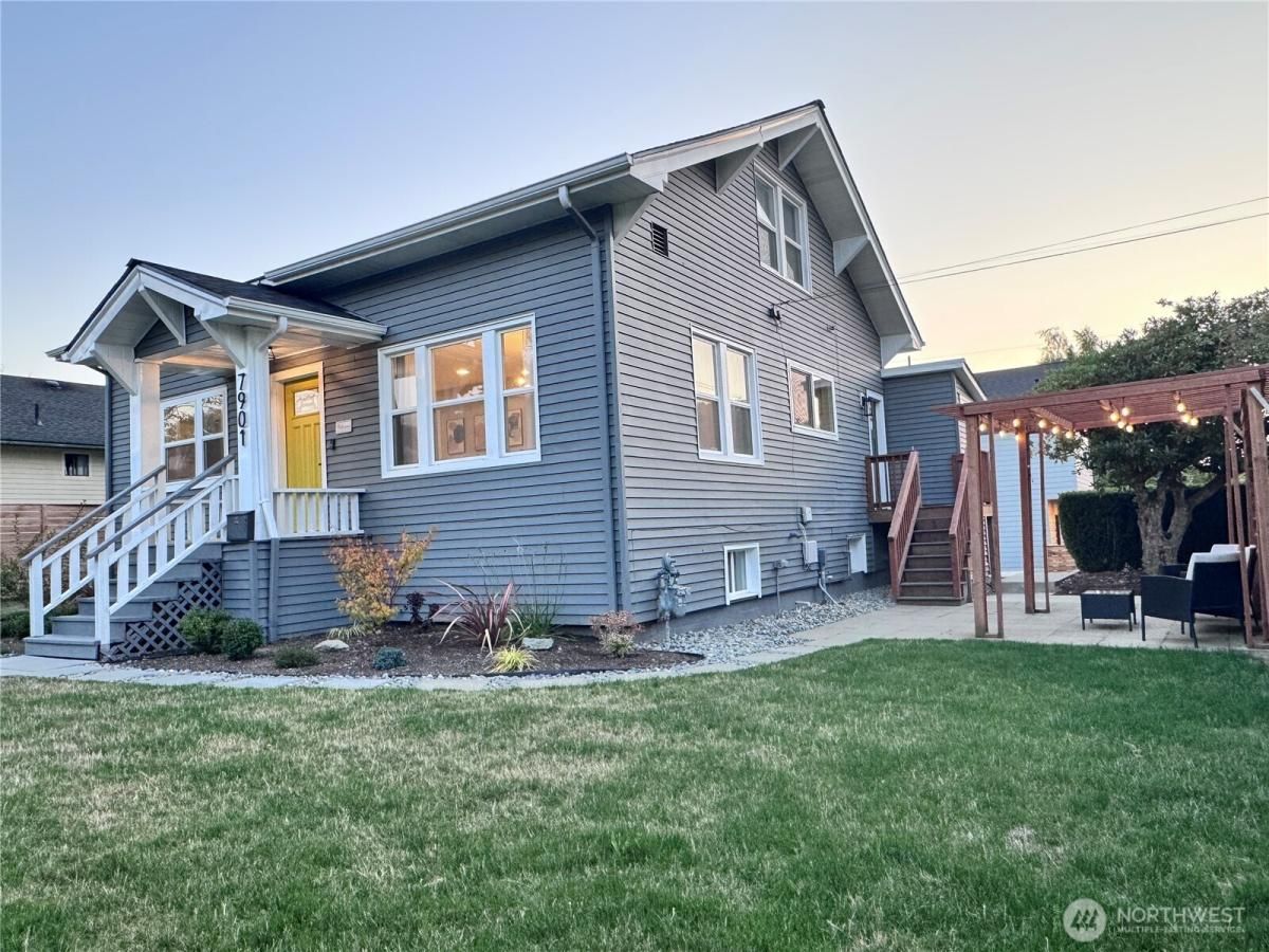 MLS #NWM2448877 image #0