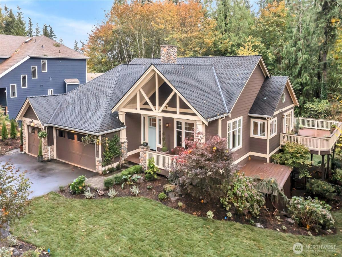 MLS #NWM2448978 image #0