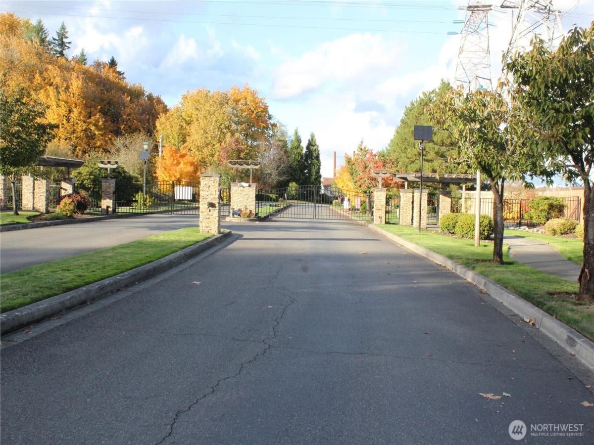 MLS #NWM2448998 image #0