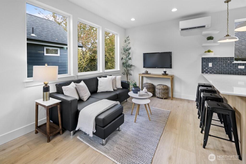 MLS #NWM2449070 image #0