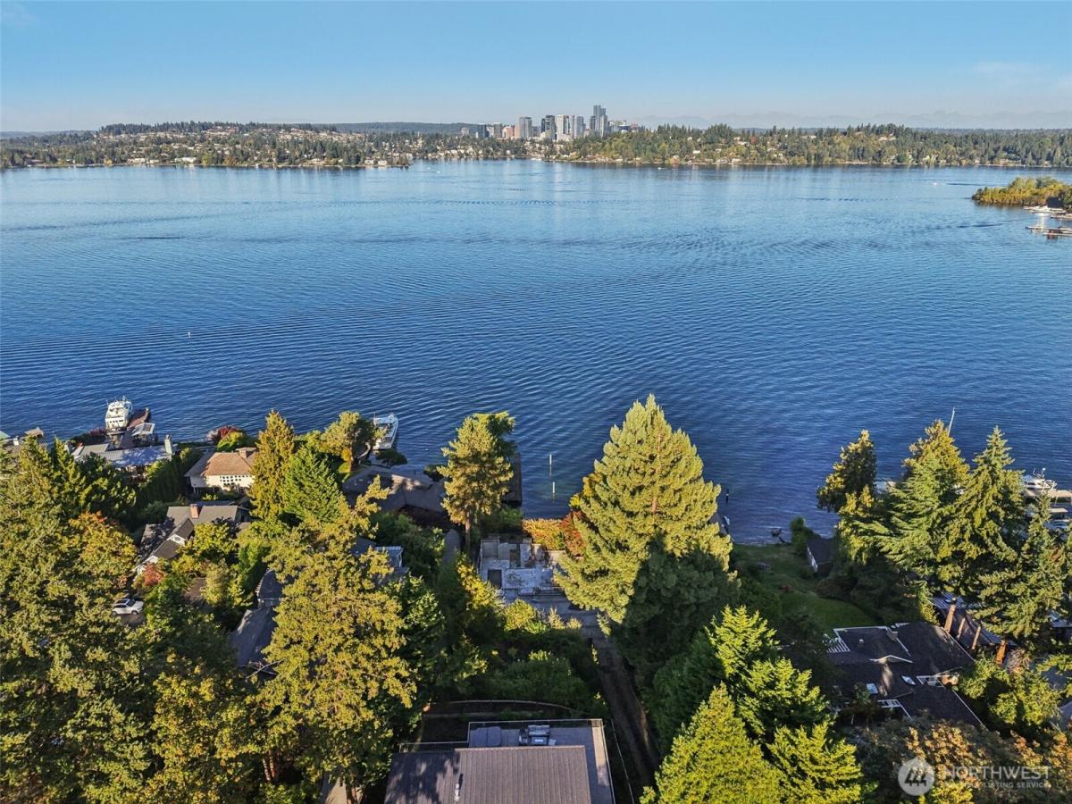 MLS #NWM2449220 image #0
