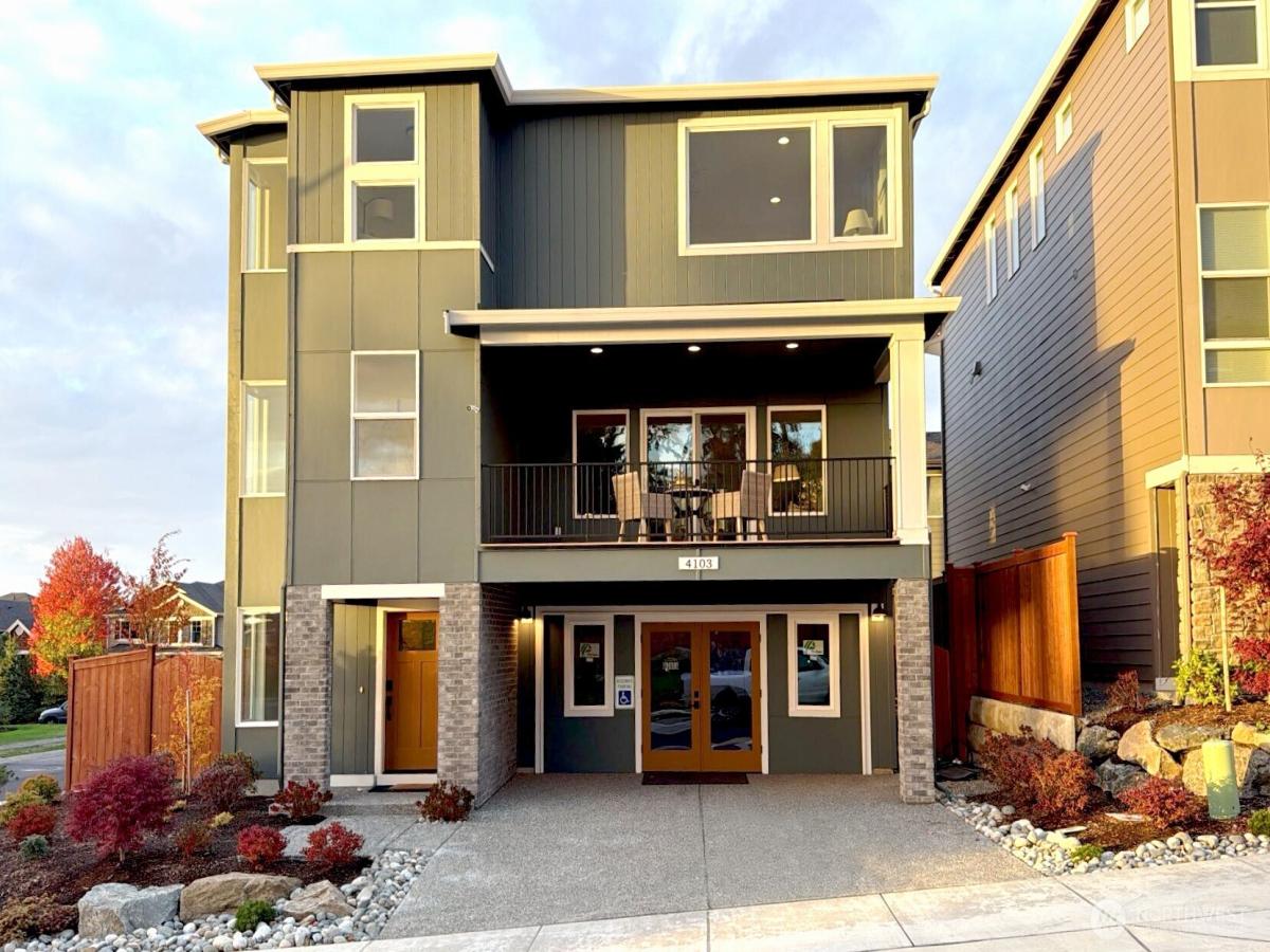 MLS #NWM2449350 image #0