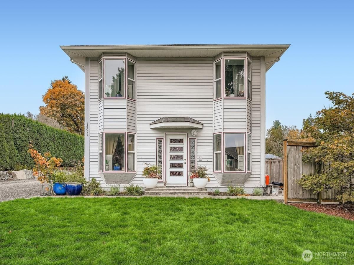 MLS #NWM2449381 image #0