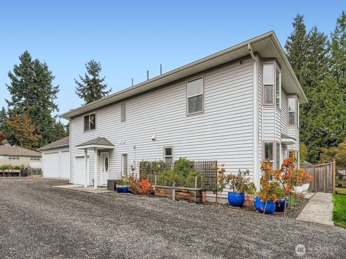 MLS #NWM2449381 image #0