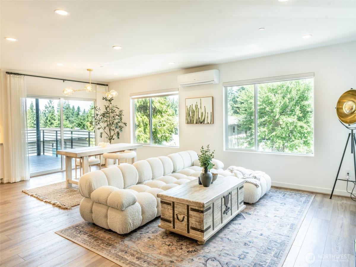 MLS #NWM2449388 image #0