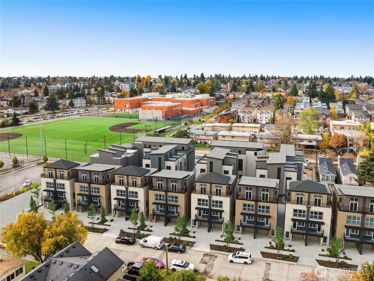 MLS #NWM2449401 image #0