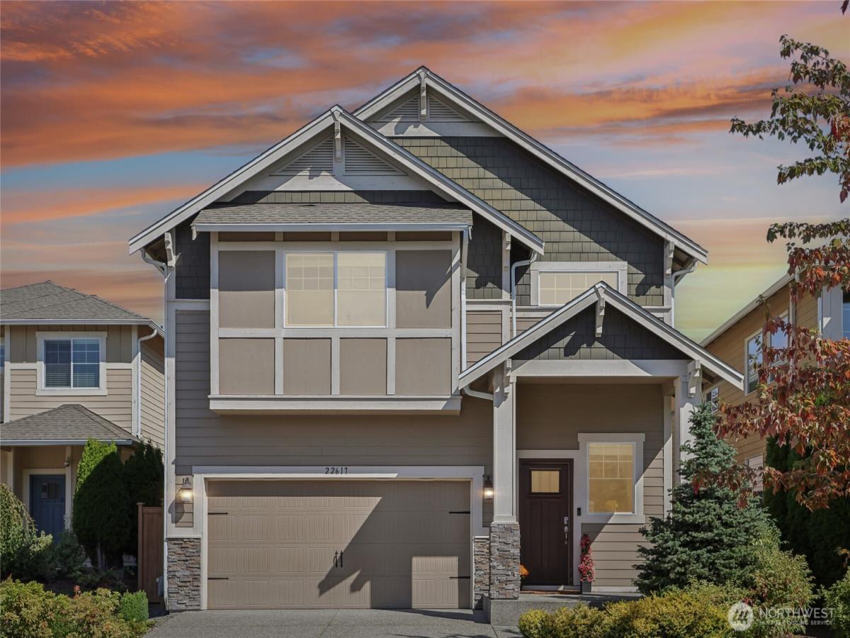 MLS #NWM2449602 image #0