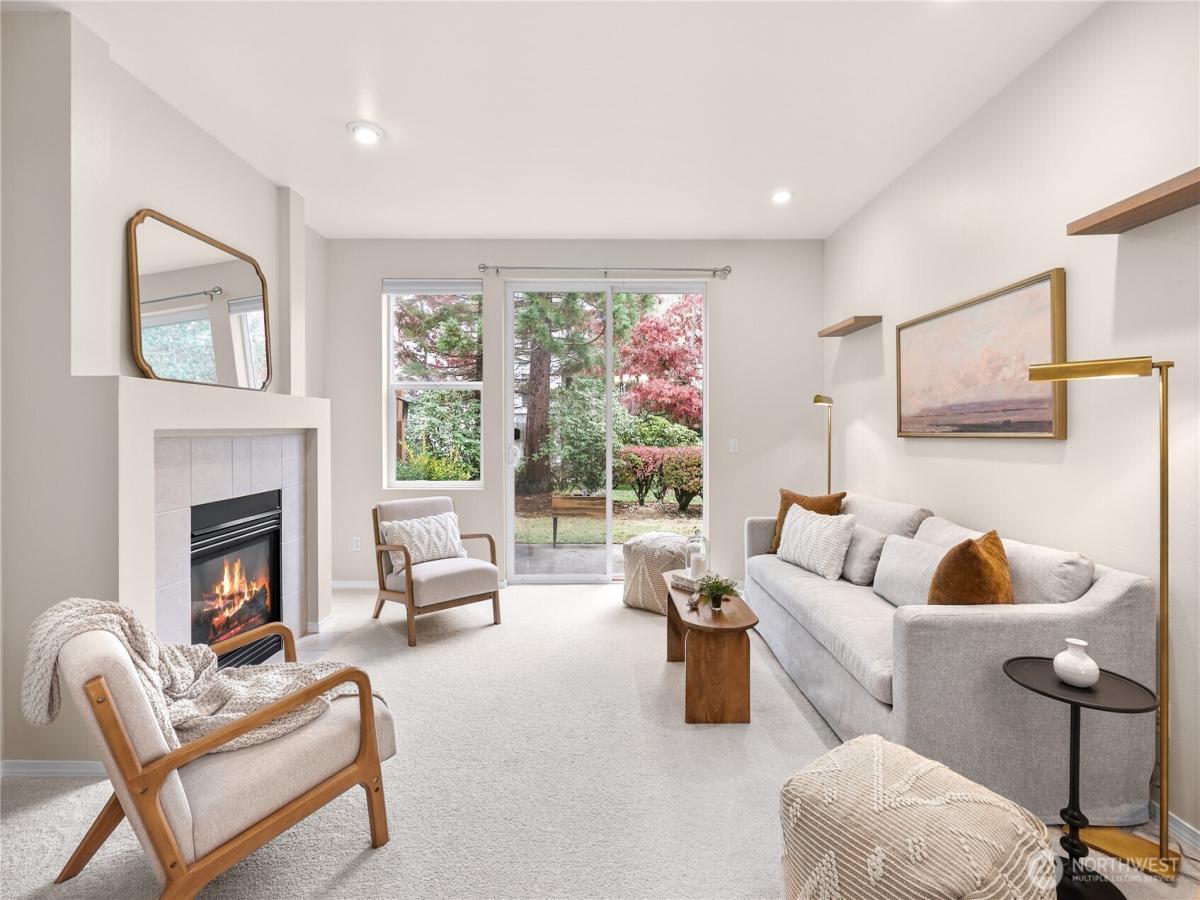 MLS #NWM2449712 image #0