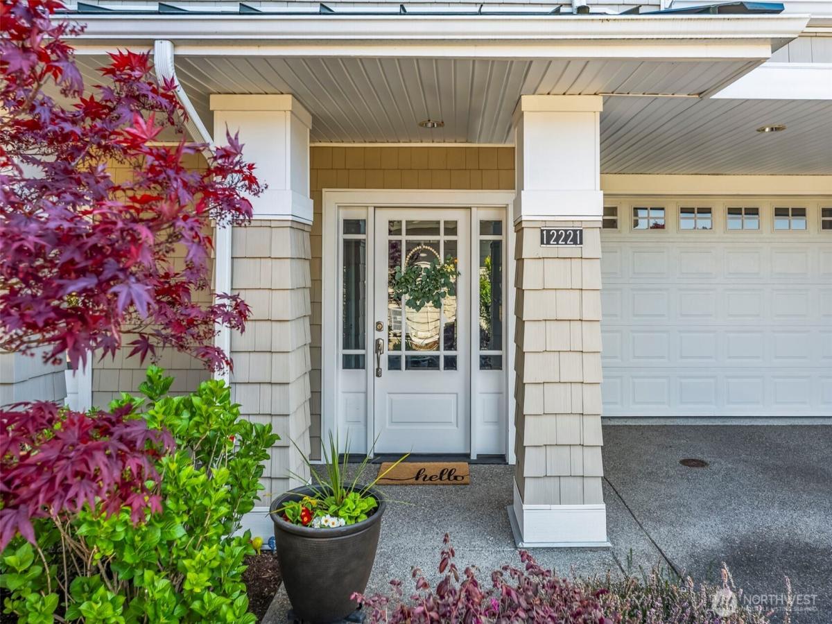 MLS #NWM2450802 image #0