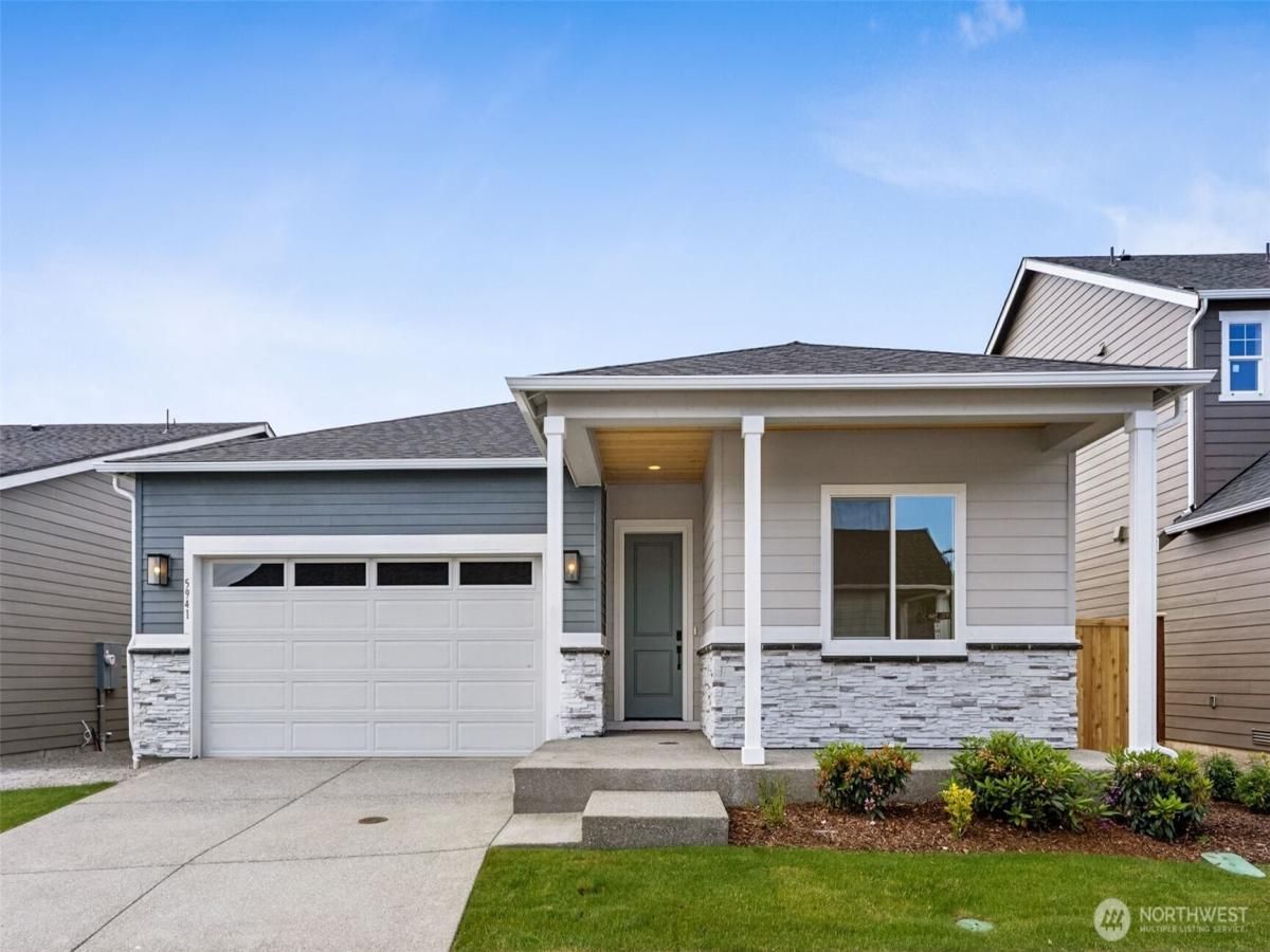 MLS #NWM2450837 image #0