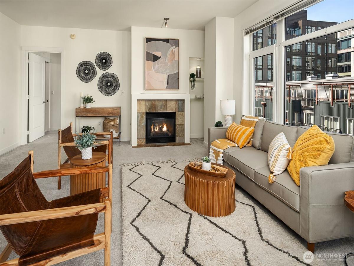 MLS #NWM2450911 image #0