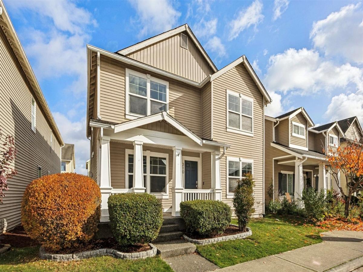 MLS #NWM2451080 image #0