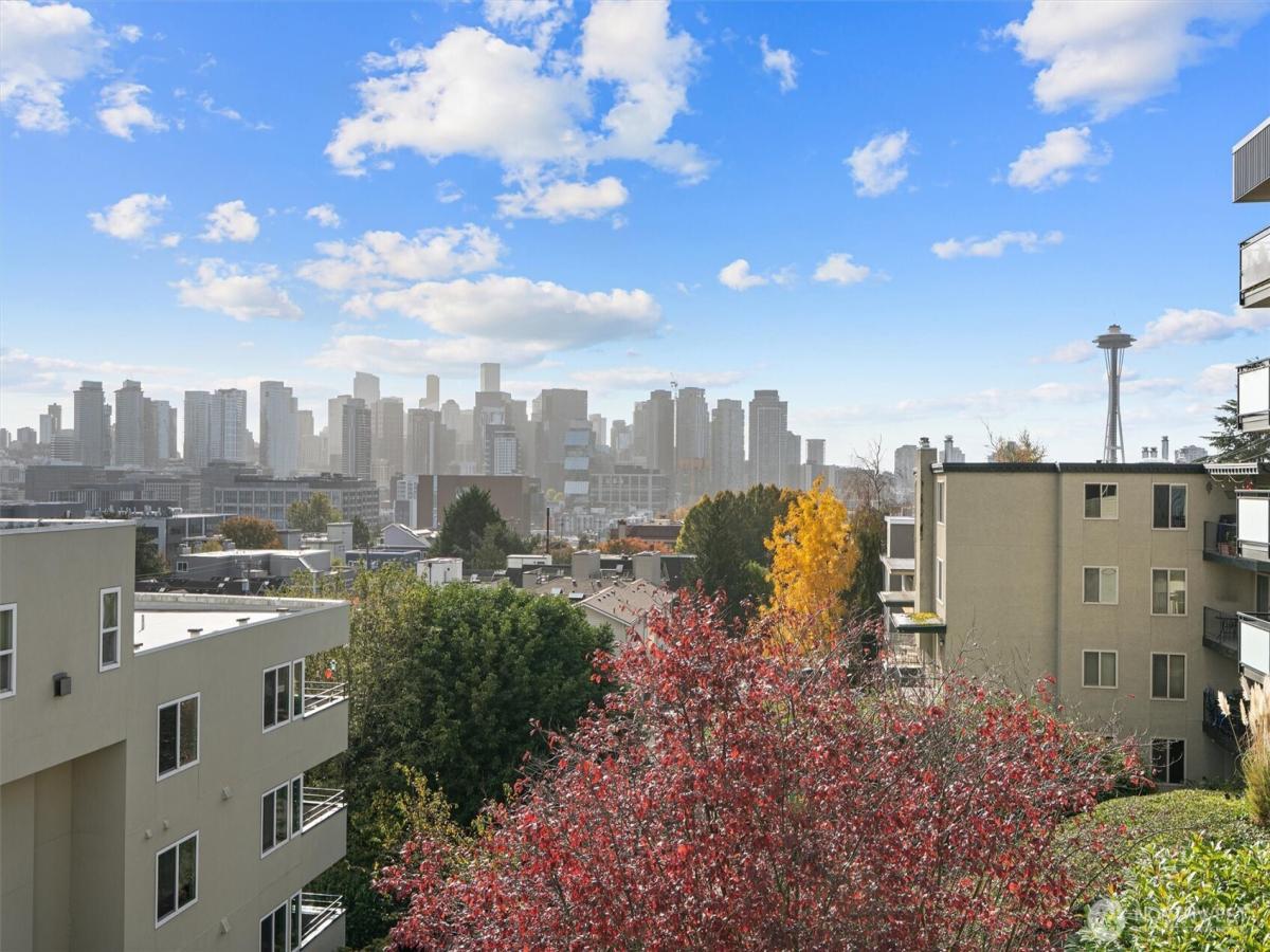 MLS #NWM2451129 image #0