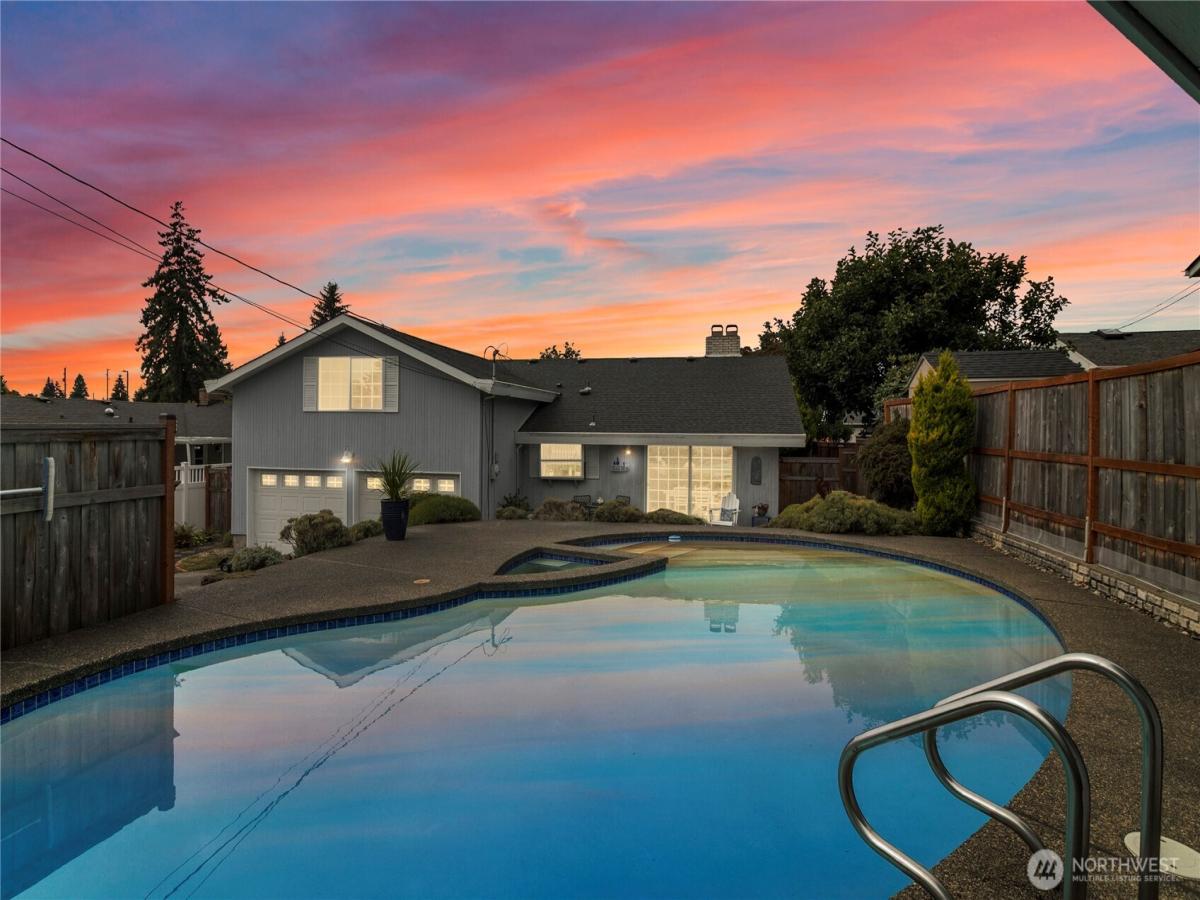 MLS #NWM2451264 image #0