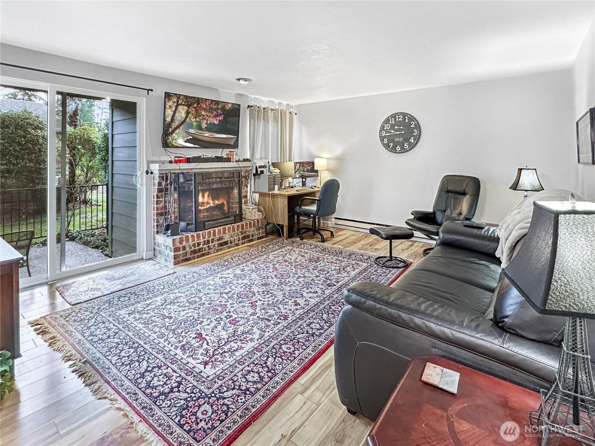 MLS #NWM2451293 image #0