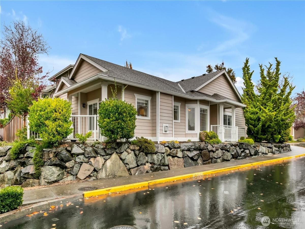 MLS #NWM2451304 image #0