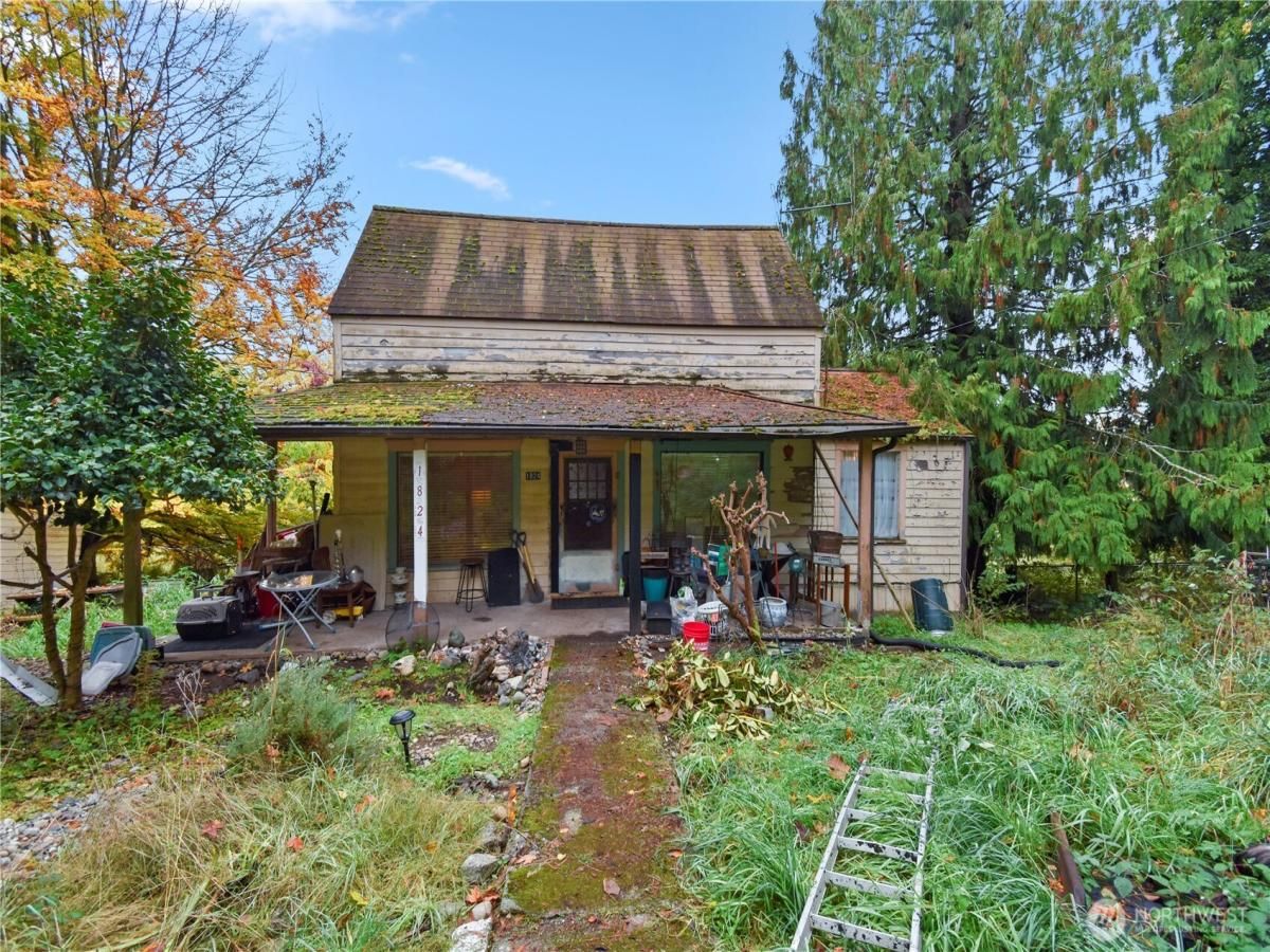 MLS #NWM2451309 image #0