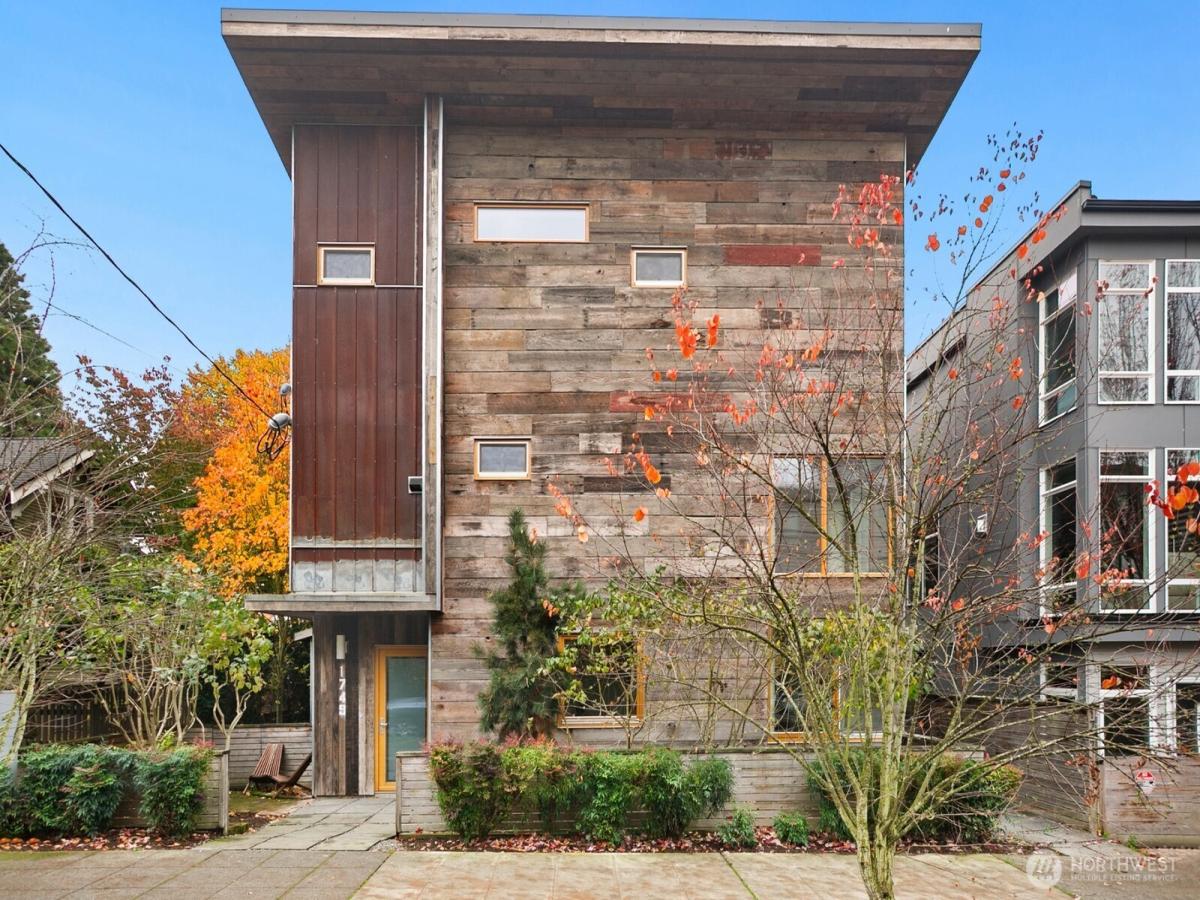 MLS #NWM2451325 image #0