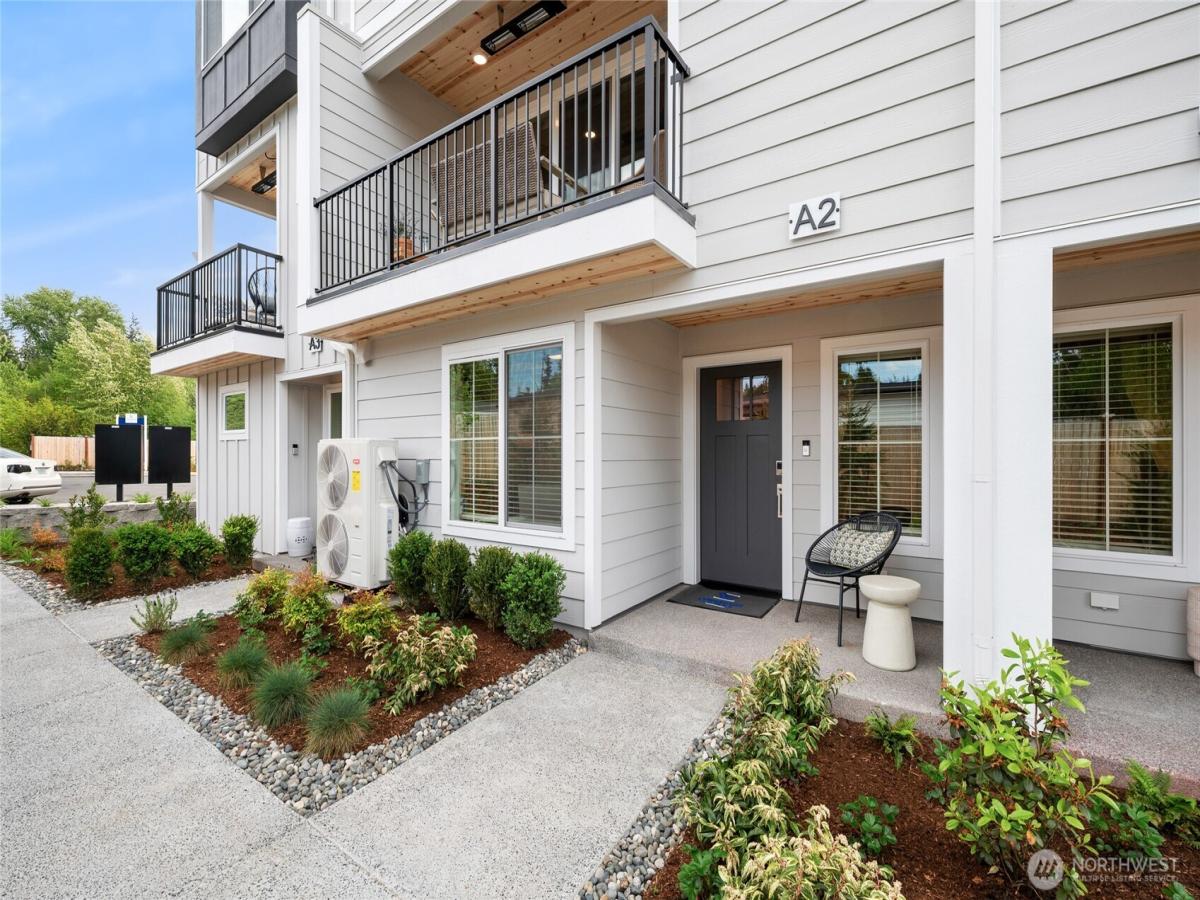 MLS #NWM2451419 image #0