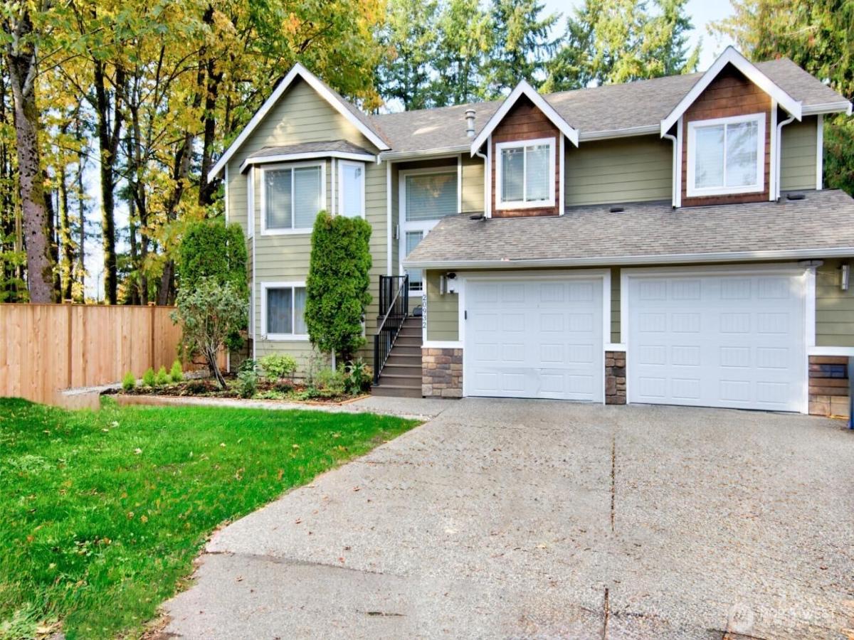 MLS #NWM2451422 image #0