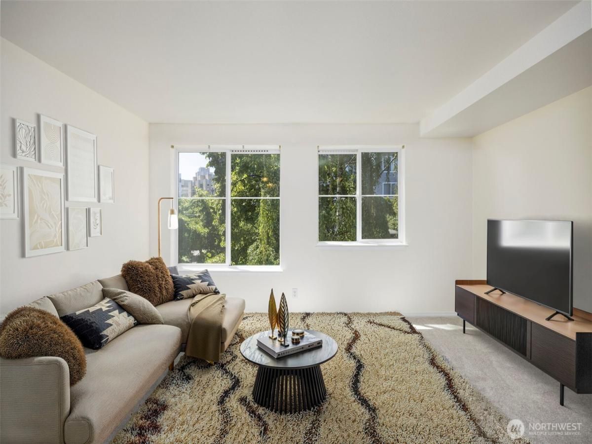 MLS #NWM2451553 image #0