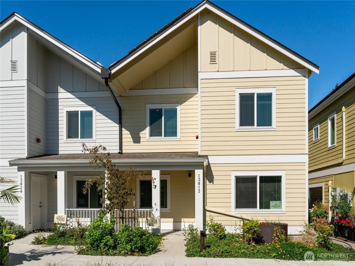 MLS #NWM2451560 image #0