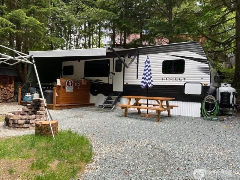 MLS #NWM2451586 image #0