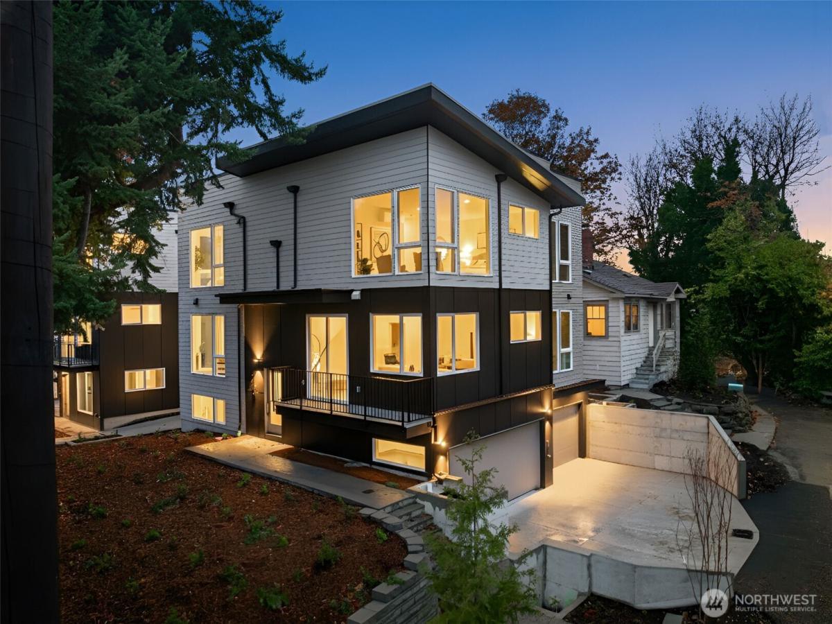 MLS #NWM2451720 image #0